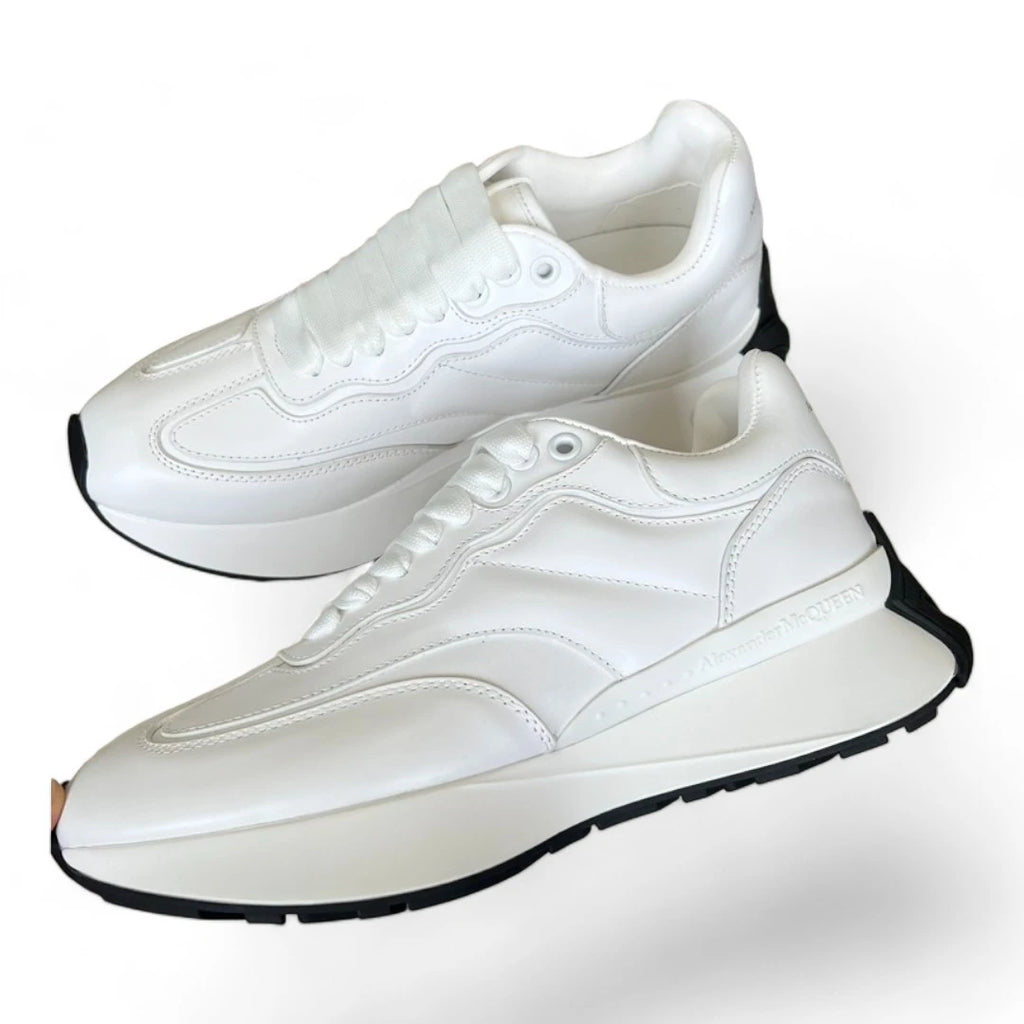 ALEXANDER MCQUEEN oversized runner white