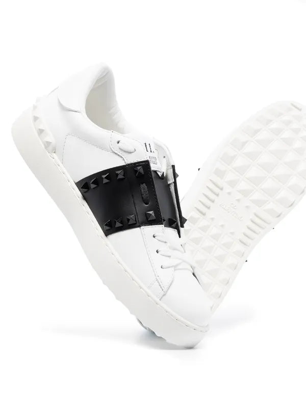 Valentino - Rocksted leather sneakers
