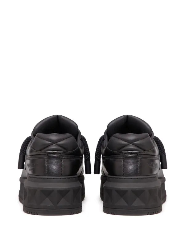 Valentino Garavani
'One Stud XL' leather sneakers