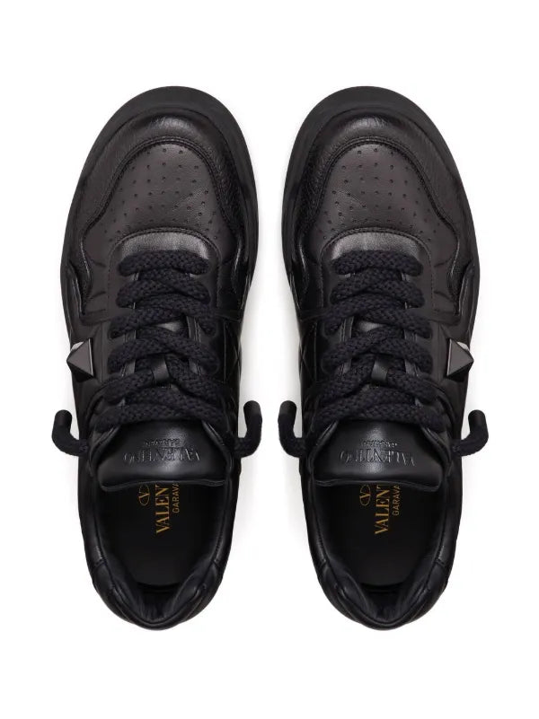 Valentino Garavani
'One Stud XL' leather sneakers