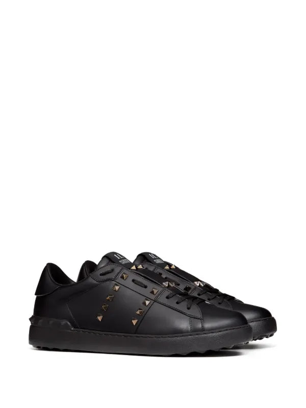 Valentino Garavani
Rocksted Untitled Leather Sneakers