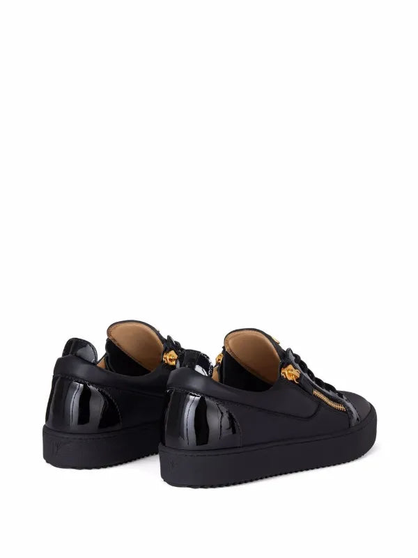 Giuseppe Zanotti
'Franky' double zip and collarless sneakers