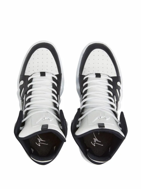 Giuseppe Zanotti
Talon high-top sneakers