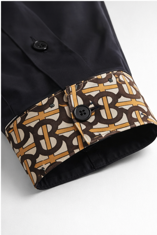BURBERRY MEN'S SHIRT WITH LOGO PATTERNED COLLAR AND CUFFS