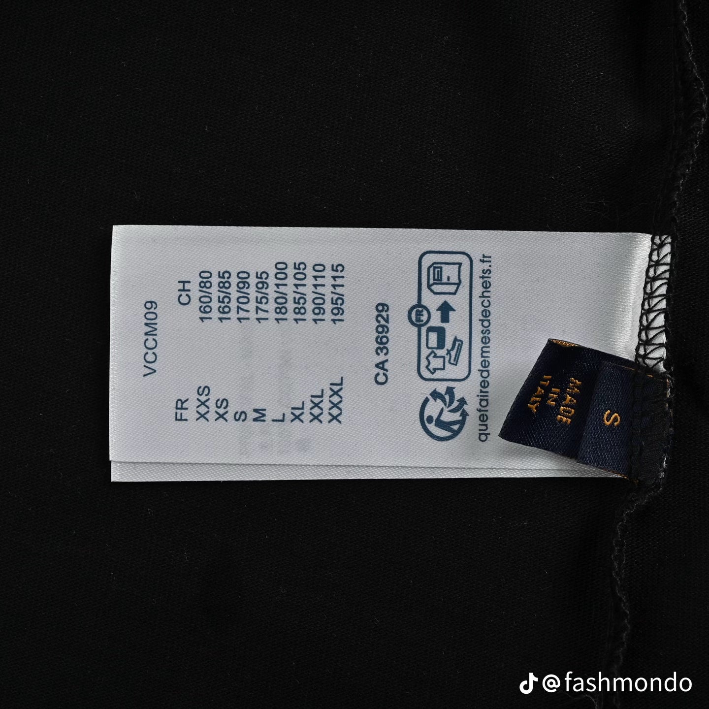LOUIS VUITTON - Spring 2026
Embellished Short-Sleeved Crewneck