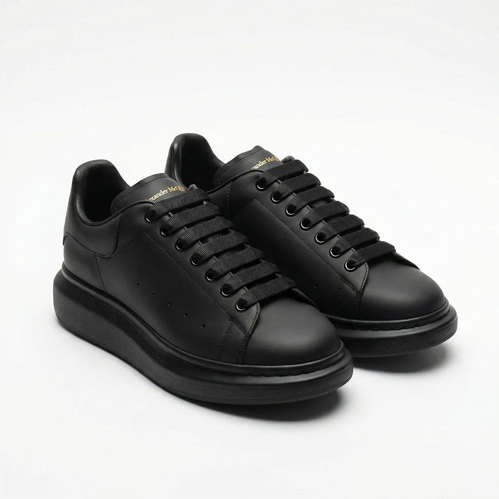 Alexander McQueen
'Oversized' Sneaker