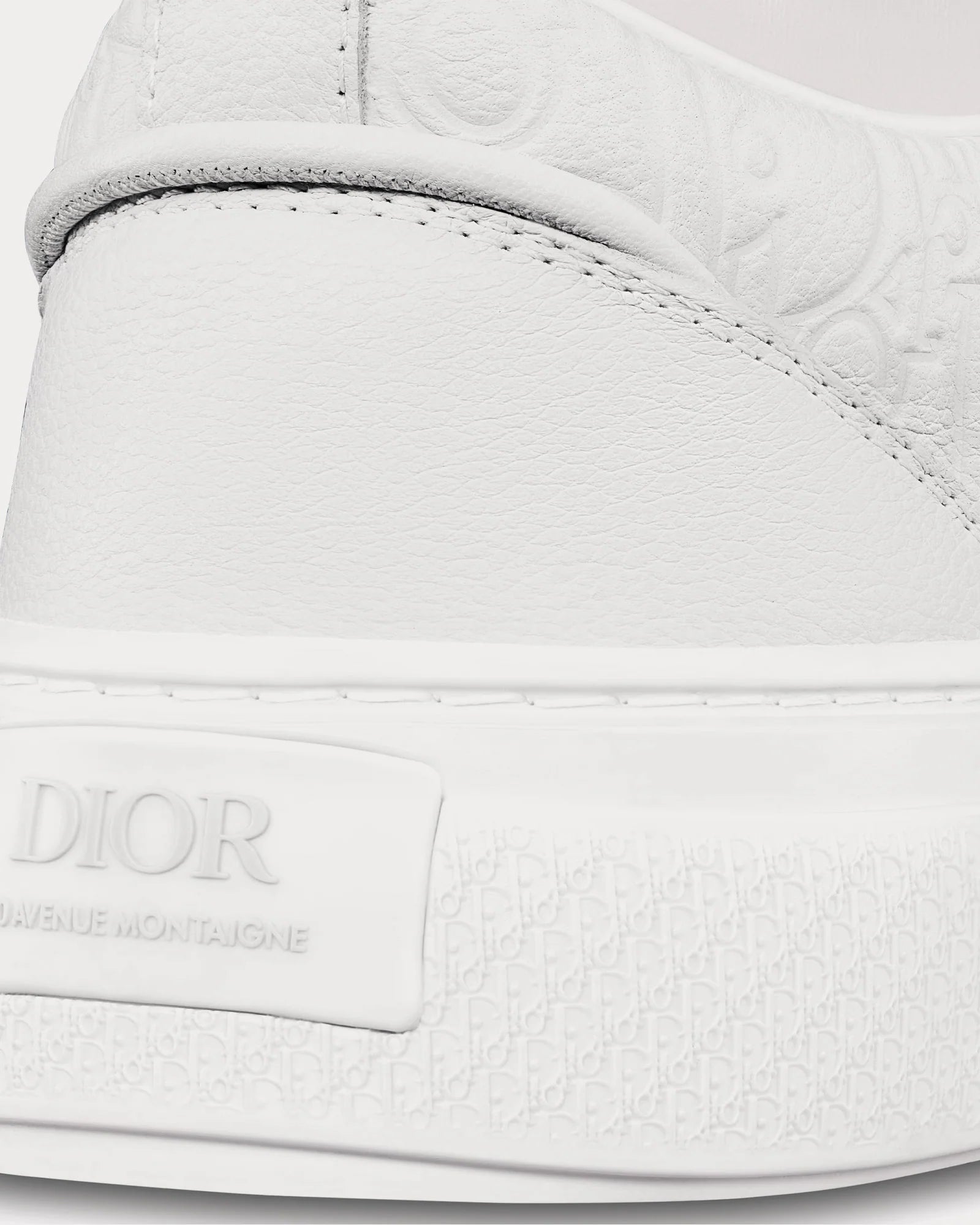 Dior - B33 White Grained Calfskin and White Dior Gravity Leather Low Top Sneakers