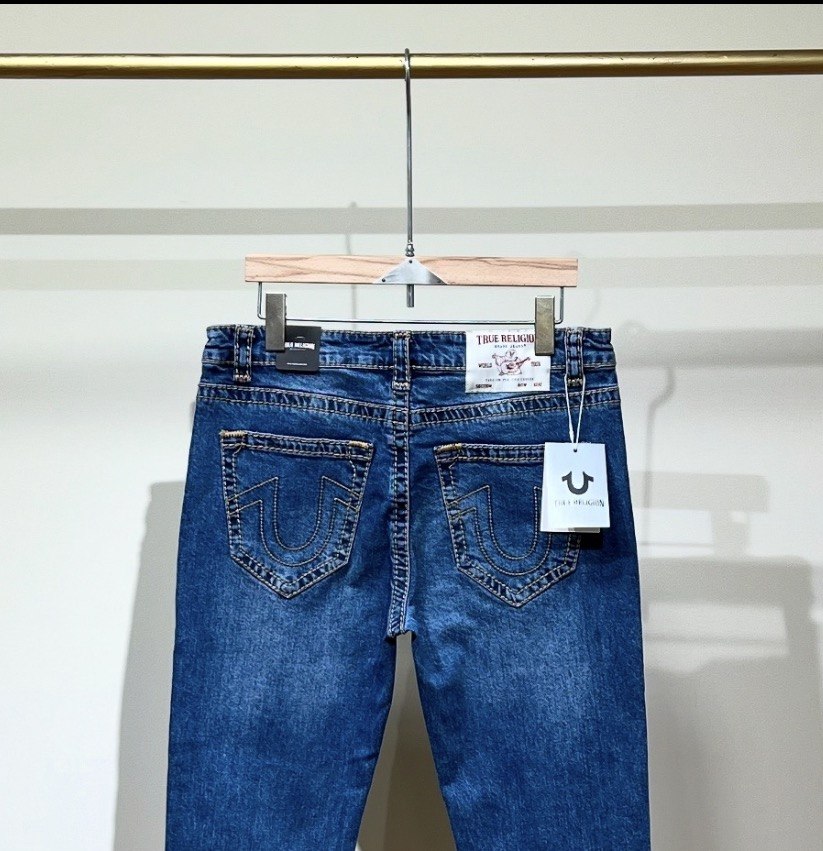 True Religion  Men Super T Rocco Slim Fit Medium Wash Jeans