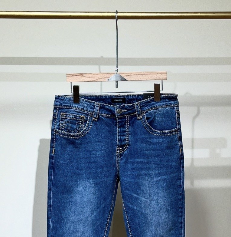 True Religion  Men Super T Rocco Slim Fit Medium Wash Jeans